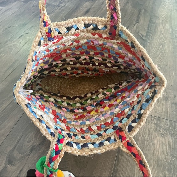 America & Beyond Jute beach bag with Tassle - Picture 5 of 7